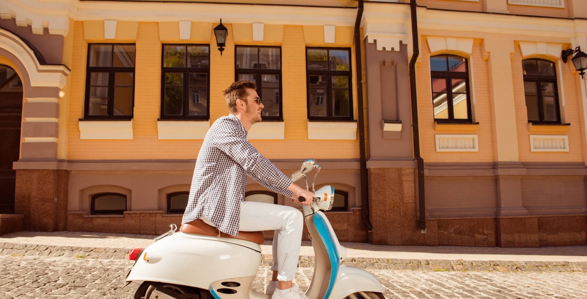 2018 TVS Jupiter Price In India, Mileage, Features And Specifications